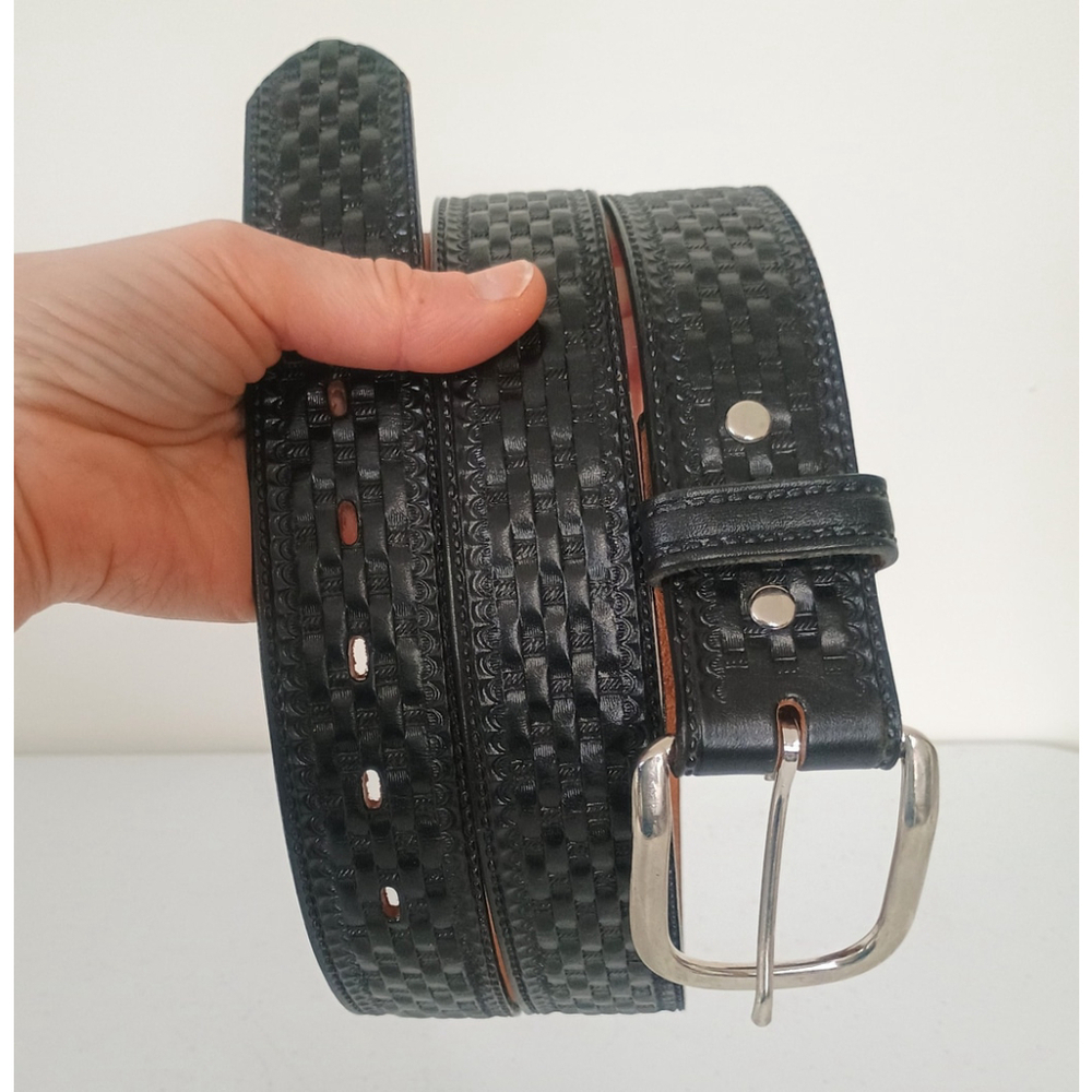 Circle Of Y Yoakum Belt Basket Weave Black Leather Size 50 Silver Buckle
